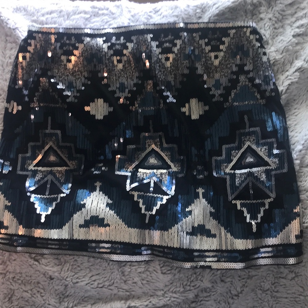 Express Night out Sequence Skirt Size Small